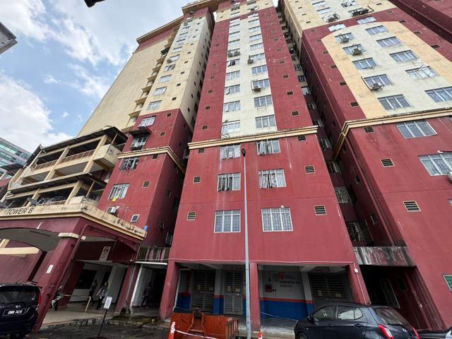 Apartment for sale in Petaling, Damansara Damai