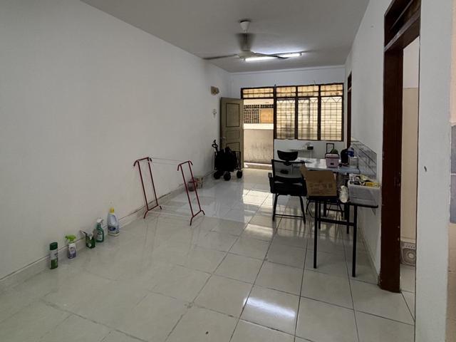 Apartment for sale in Petaling Jaya, Petaling