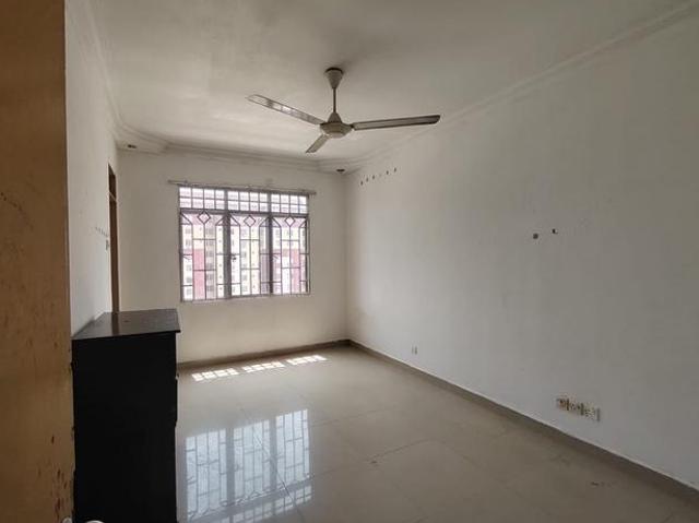 Apartment for rent in Petaling Jaya, Petaling