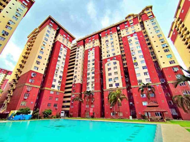 Apartment for sale in Petaling, Damansara Damai