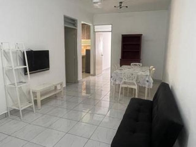 Apartment for rent in Petaling, Damansara Damai