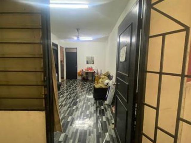 Apartment for sale in Petaling, Damansara Damai