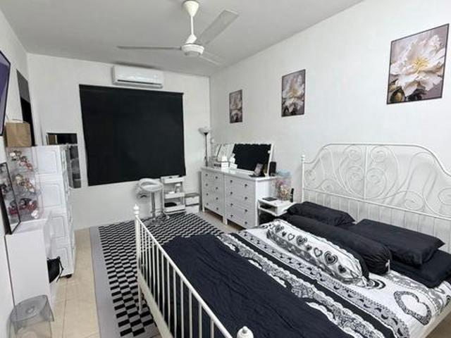 Apartment for sale in Petaling, Damansara Damai