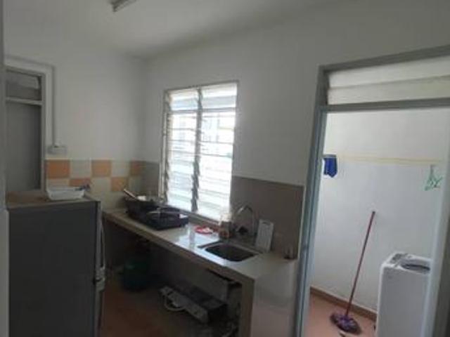 Apartment for sale in Petaling, Damansara Damai