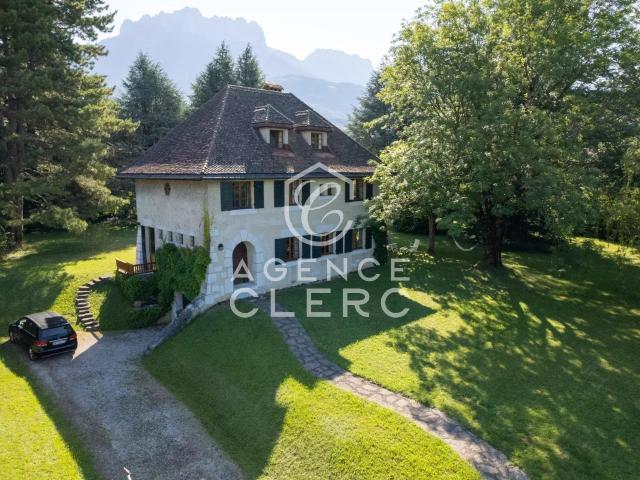 Maison vente à Les Villas Savoyardes, Menthon-Saint-Bernard