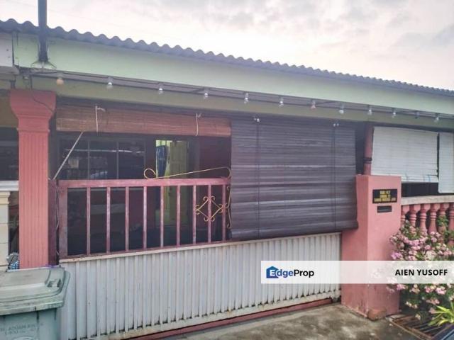 House for sale in Pekan, Pahang