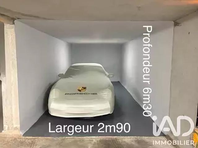 Garage vente à Garavan, Menton