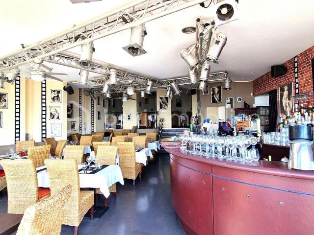 Local Commercial vente à Nice, Menton
