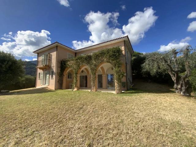 Maison vente à Nice, Menton