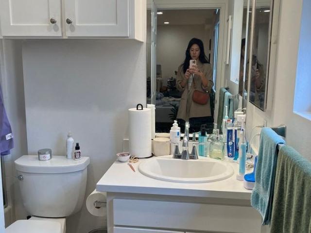 Apartment for rent in Canoga Park, California