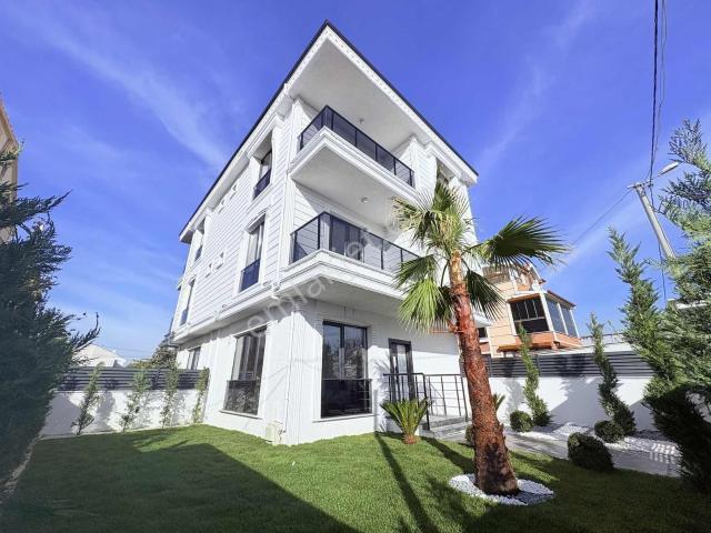 Marmaraereğlisi, Tekirdağ içerisinde satılık Villa