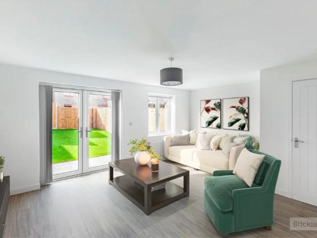 House for rent in Priors Hall Park, Weldon