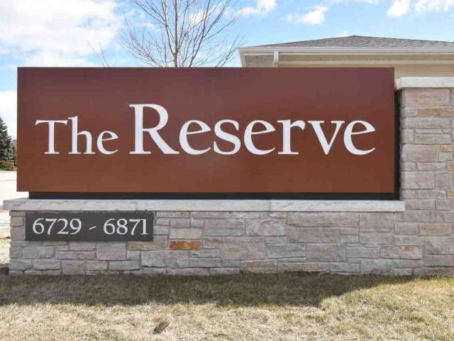 Apartment for rent in Mequon, Wisconsin