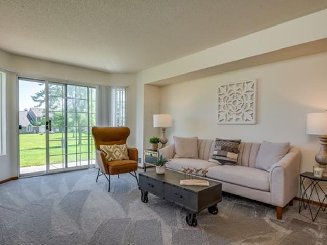 Townhouse for rent in Mequon Townhouse for rent in Mequon