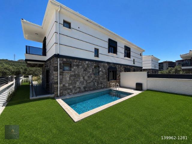 Ege Evleri, Edremit içerisinde satılık Villa