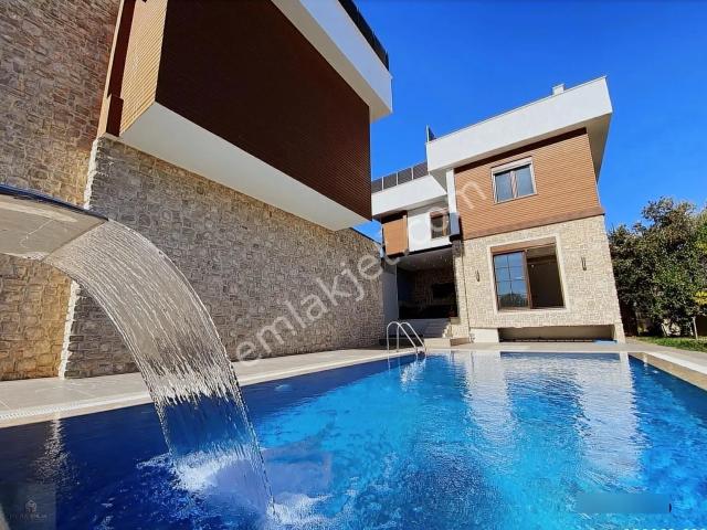 Edremit, Balikesir içerisinde satılık Villa
