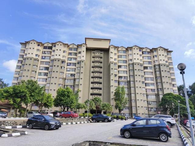 Apartment for sale in Petaling, Subang Jaya