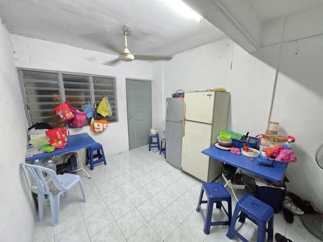 Flat for sale in Wellesley, Penang