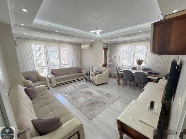Küçükçekmece, İstanbul içerisinde satılık mülk