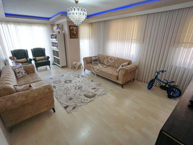 Cennet Mahallesi, Küçükçekmece içerisinde kiralık mülk