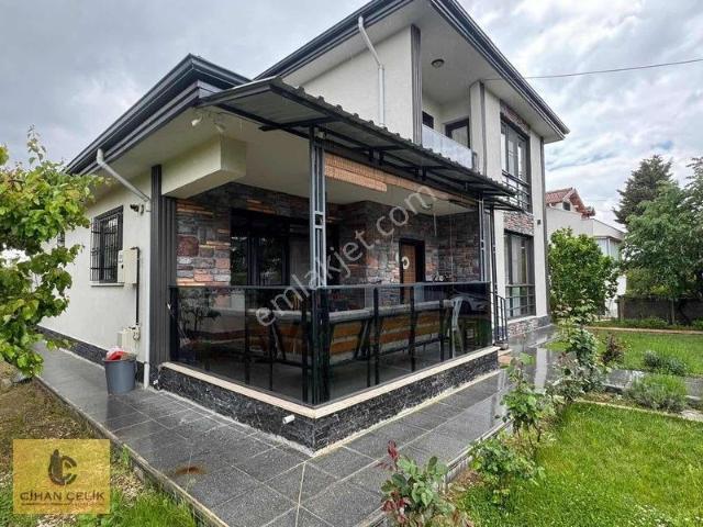 Kozağaç Mahallesi, Meram içerisinde satılık Villa