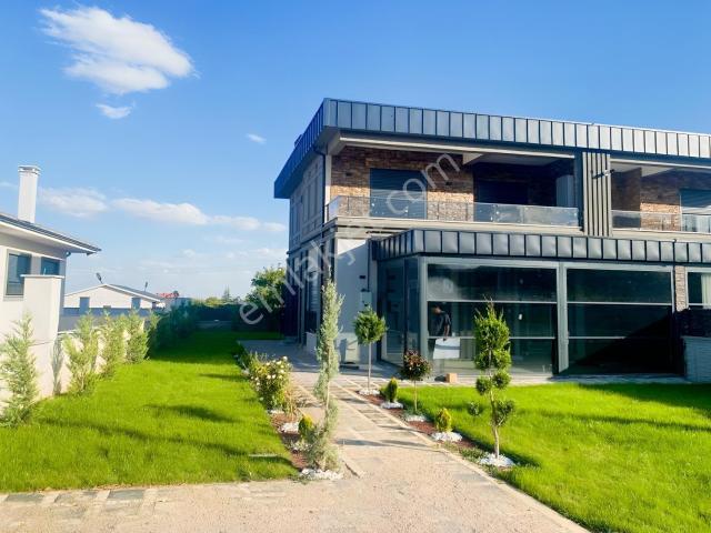 Meram, Konya içerisinde satılık Villa
