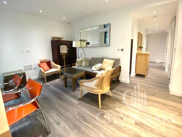 Studio for rent in Spitalfields, Whitechapel