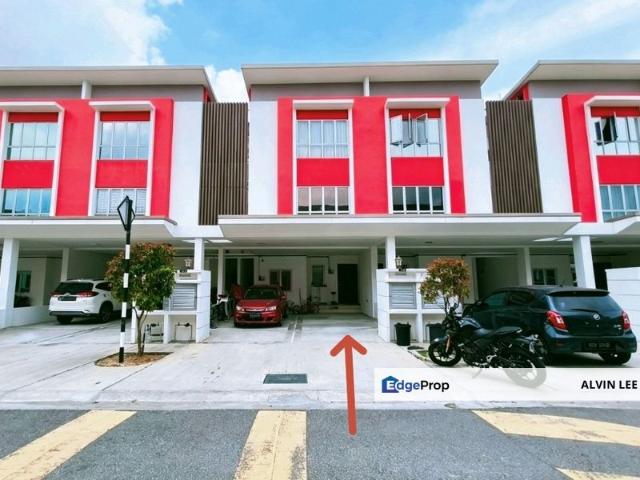 House for sale in Meranti Residensi, Sepang