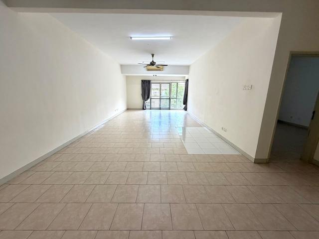 Townhouse for rent in Seksyen 31, Shah Alam