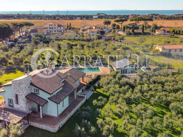 Casa in vendita a San Vincenzo, Toscana