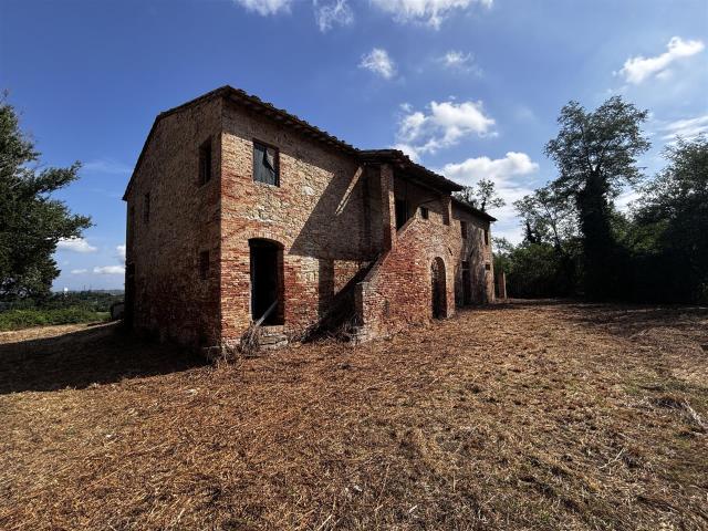 Casa in vendita a Pontedera, Toscana