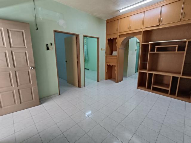 Apartment for sale in Wellesley, Penang