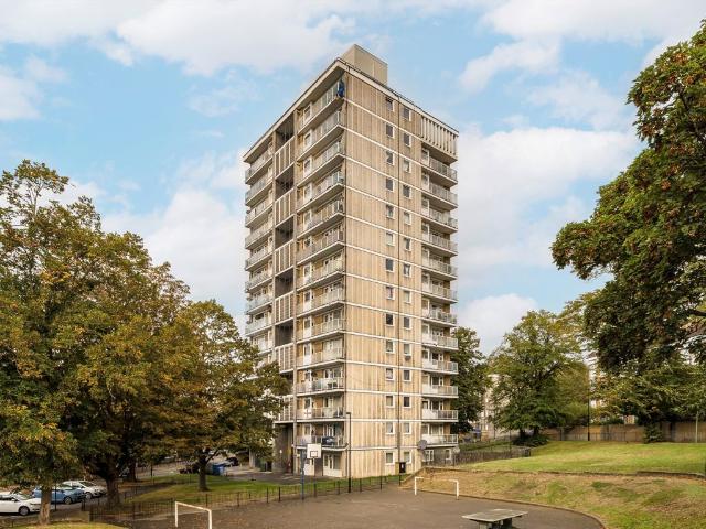 Apartment for rent in London Borough of Lewisham, Greater London