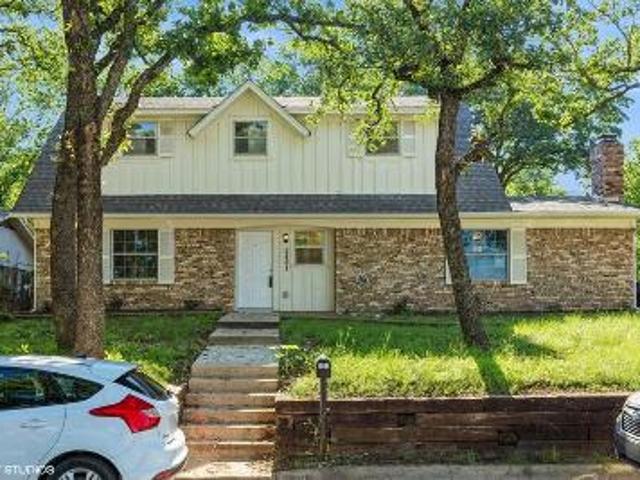 House for sale in Denton House for sale in Denton