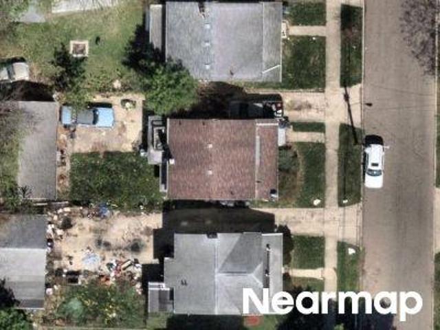 House for sale in Summit, Ohio