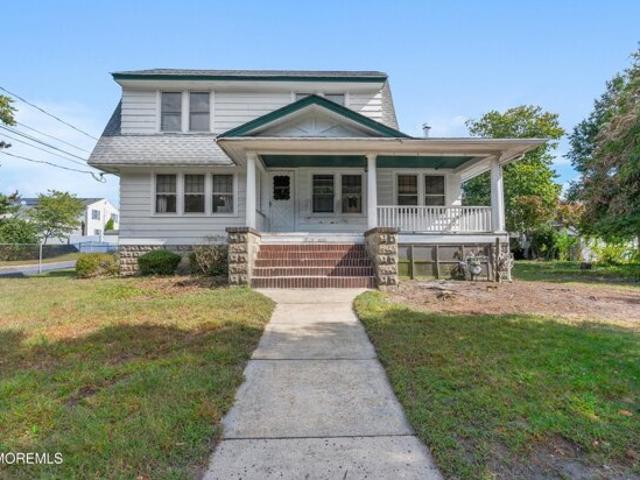 House for sale in Monmouth, New Jersey