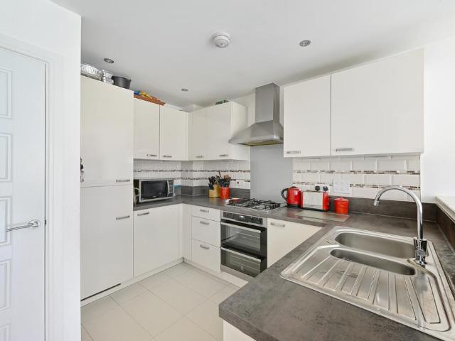 House for rent in Castle Hill, Monks Orchard