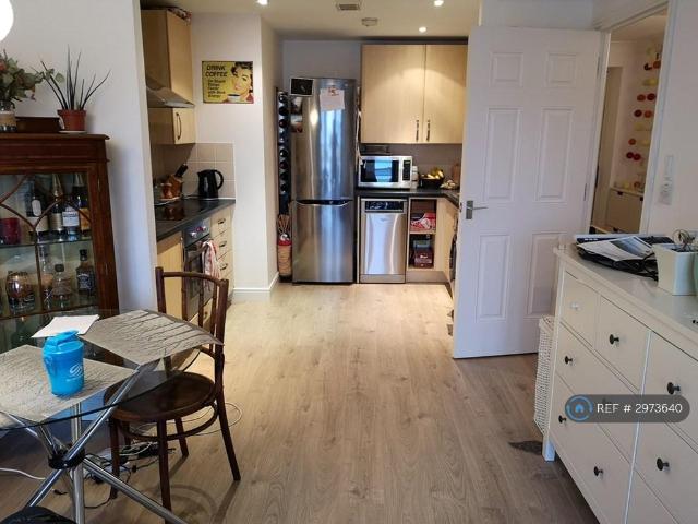 Apartment for rent in Mile End, Greater London