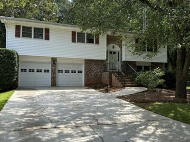 House for sale in Stone Mountain, DeKalb County