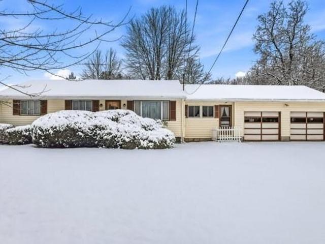 House for sale in Mercer, Pennsylvania