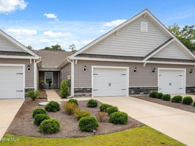 House for sale in Ocean Isle Beach House for sale in Ocean Isle Beach