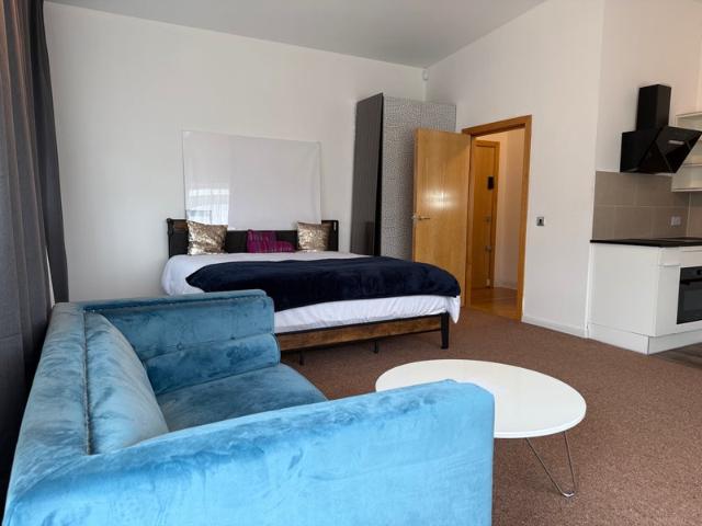 Studio for rent in Merchant City, Glasgow