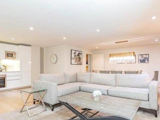 House for rent in Paddington, Greater London