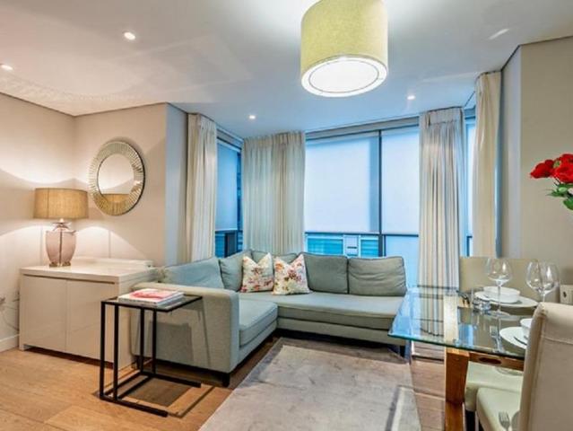Apartment for rent in Paddington, Greater London