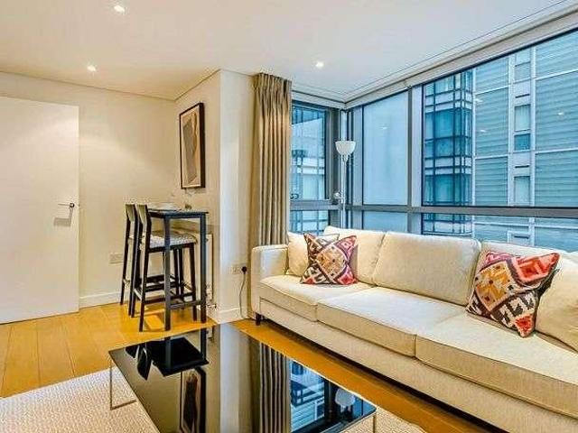 Apartment for rent in Paddington, Greater London