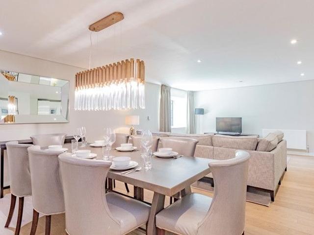 Apartment for rent in Paddington, Greater London