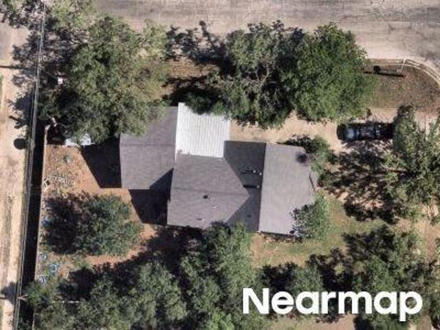 House for sale in Taylor, Texas