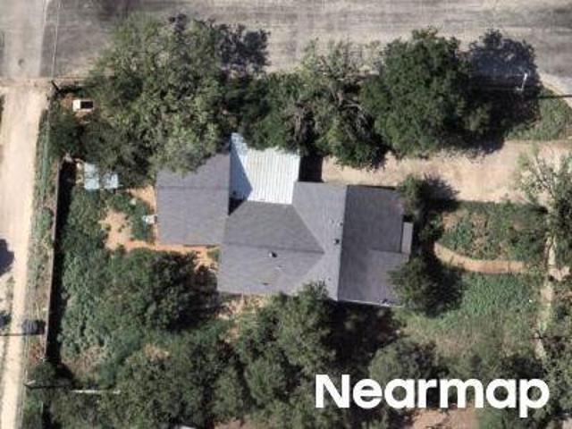 House for sale in Taylor, Texas
