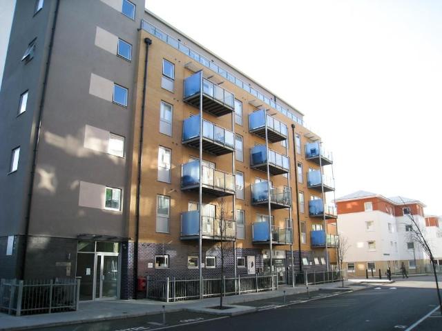 Apartment for rent in Bromley-by-Bow, Bow
