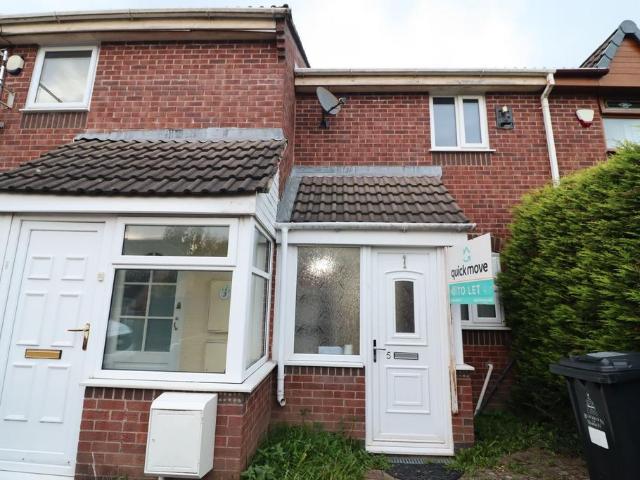 House for rent in Queen's Park, Blackburn